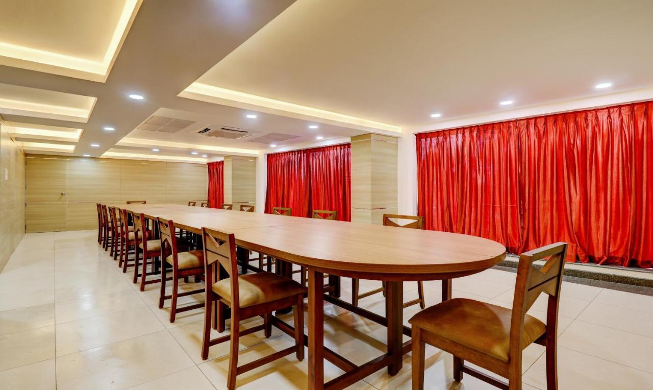 Hotel Treebo Park Thiruvananthapuram Exterior foto